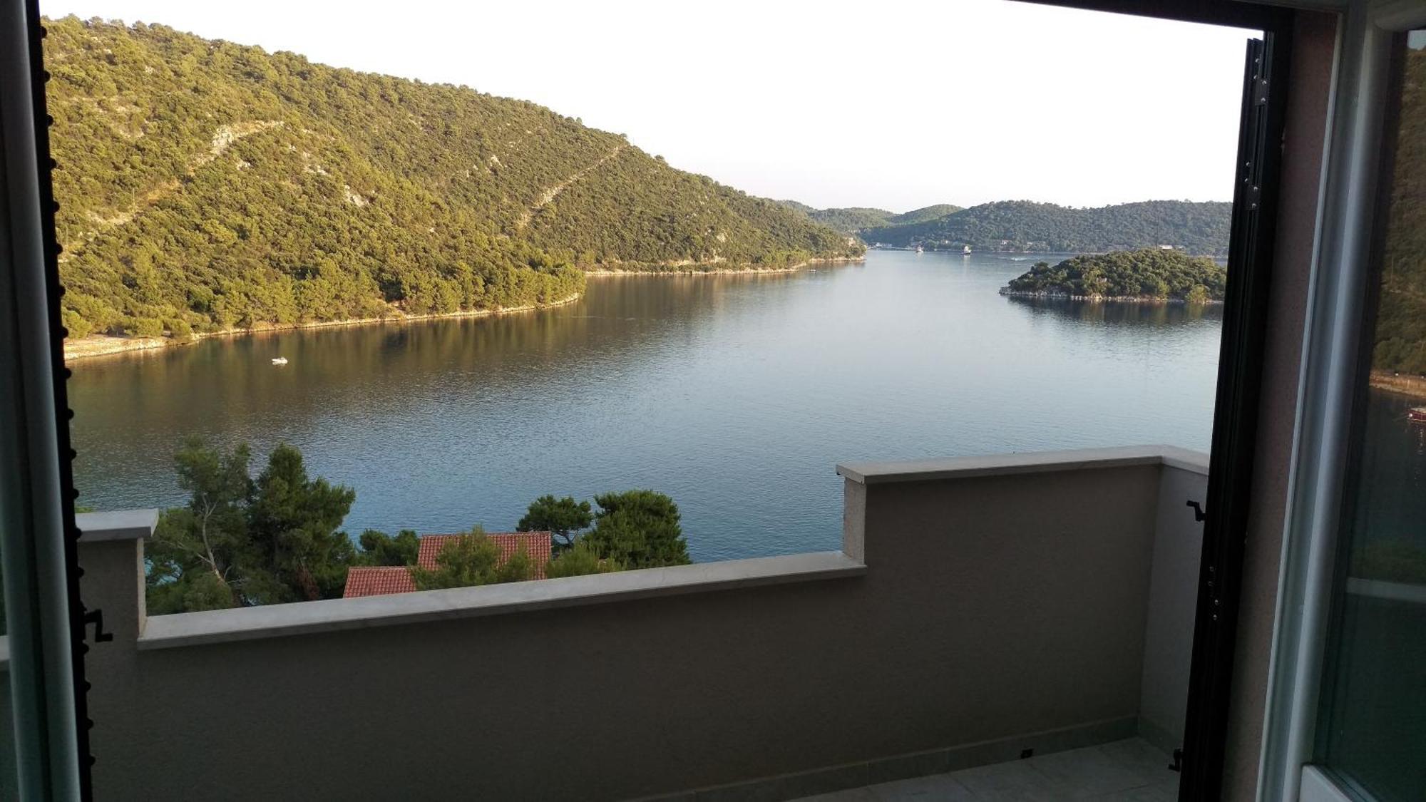 Apartments Ladesta Lastovo Camera foto