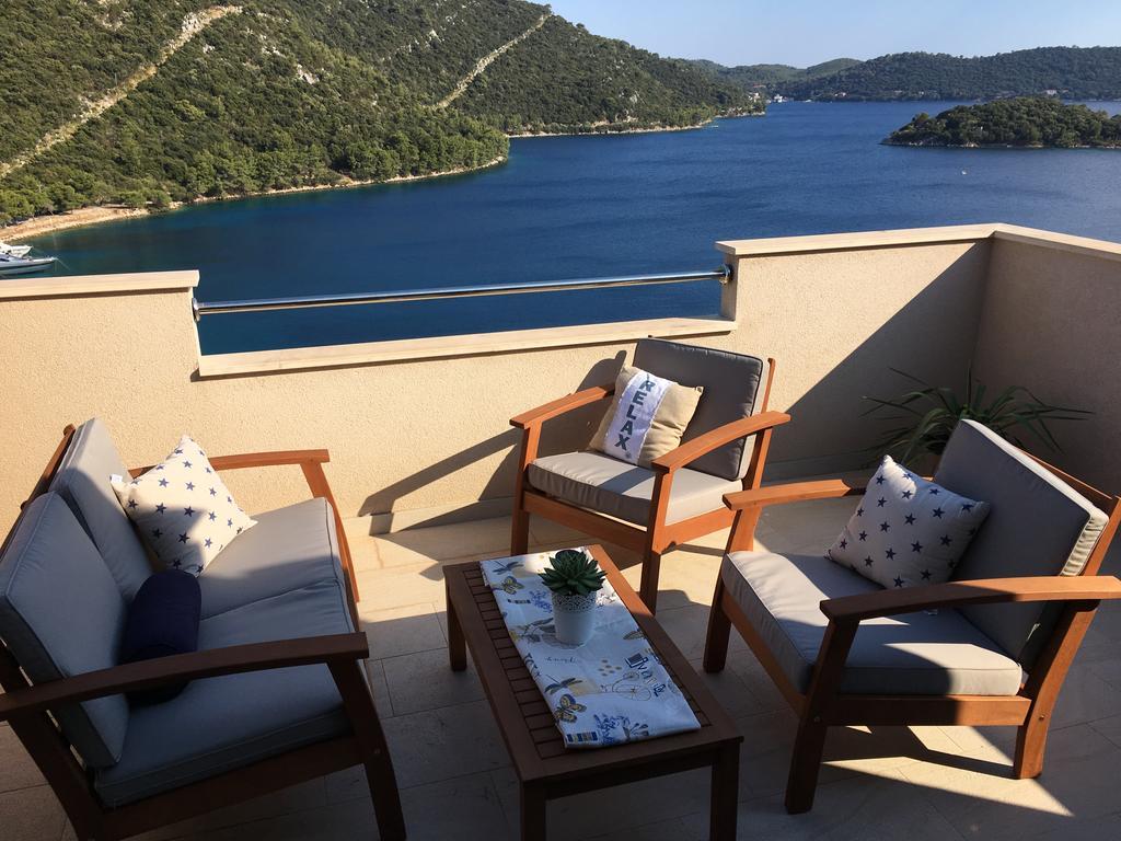 Apartments Ladesta Lastovo Esterno foto
