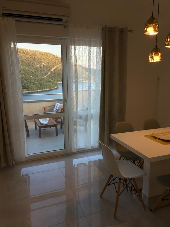 Apartments Ladesta Lastovo Esterno foto