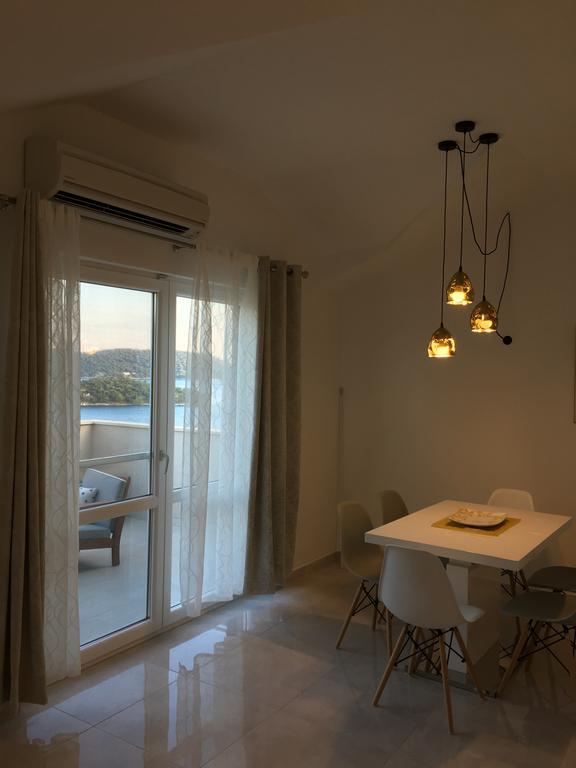 Apartments Ladesta Lastovo Esterno foto